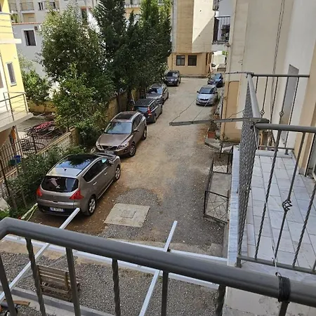 Enri's Golem (Tirana)